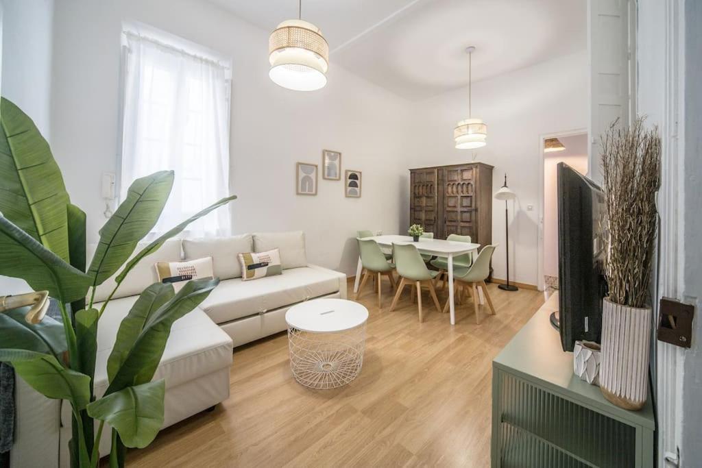 Apartment Mosaic Giralda Σεβίλλη Εξωτερικό φωτογραφία