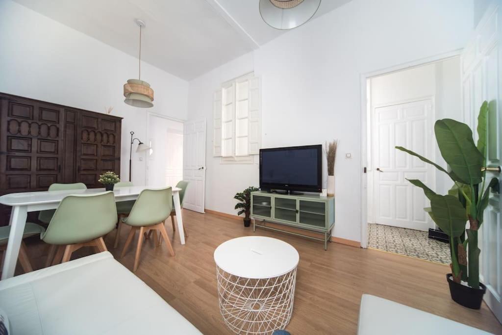 Apartment Mosaic Giralda Σεβίλλη Εξωτερικό φωτογραφία